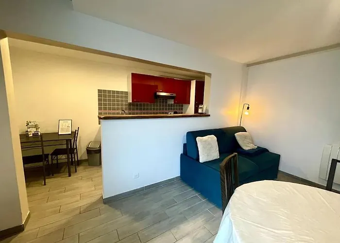 Maisonnette Des Douves Plein Centre 1 A 4 Voyageurs