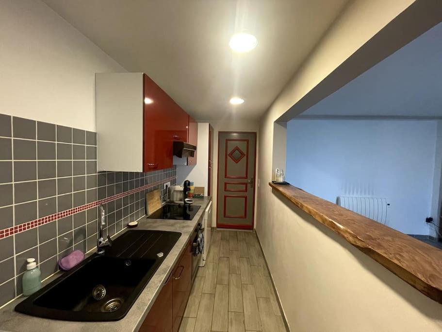 Maisonnette Des Douves Plein Centre 1 A 4 Voyageurs Holiday home *